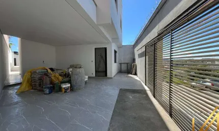 Casa com 3 quartos à venda na Rua Waldemar Rodrigues Teles Júnior, Jardim Monte Verde, Conselheiro Lafaiete, 200 m2 por R$ 590.000