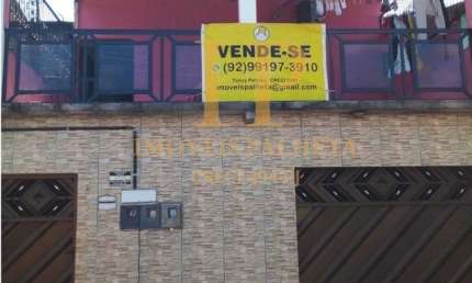 Vende-se Casa, 3 andares, com laje coberta no Cidade de Deus
