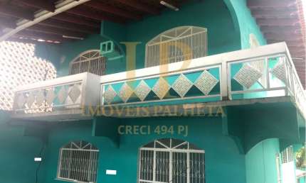 Vende-se Casa de 2 andares, + 1 casa térrea aos fundos no Santo Antônio