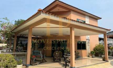 Vende-se Casa duplex, 3 suítes e Piscina no Morada dos Nobres