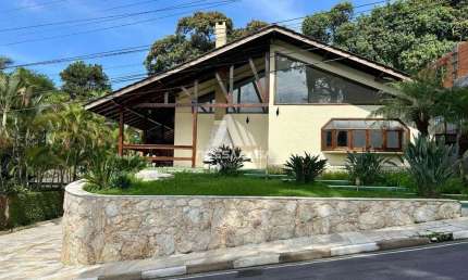 Casa em condomínio fechado com 4 quartos à venda na Rua das Quaresmeiras, --, Arujázinho IV, Arujá por R$ 2.500.000