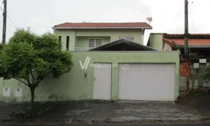 Casa com 4 quartos à venda na Rua Ettore Bertoli, 23, Loteamento Residencial Santa Gertrudes, Valinhos, 180 m2 por R$ 650.000