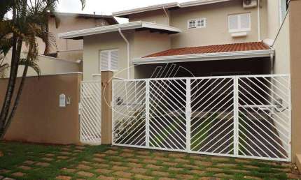 Casa com 4 quartos à venda na dos Irlandeses, 31, Parque Nova Suíça, Valinhos, 230 m2 por R$ 1.160.000
