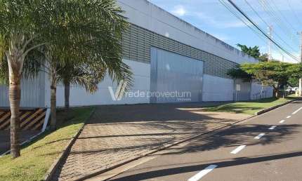 Barracão / Galpão / Depósito para alugar na Praça Emílio Marconato, 1000, Chácara Primavera, Jaguariúna, 4068 m2 por R$ 65.091