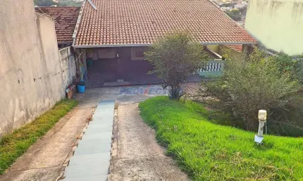 Casa com 2 quartos à venda na Vico Levrero, 334, Jardim dos Manacás, Valinhos, 113 m2 por R$ 600.000
