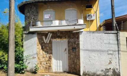 Casa com 3 quartos à venda na Vicente Rossi, 46, Residencial São Luiz, Valinhos, 499 m2 por R$ 1.490.000