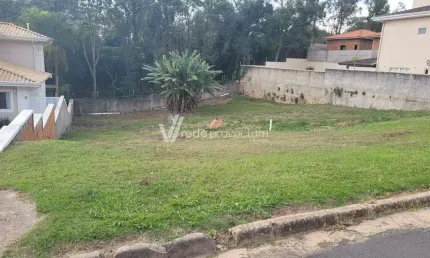 Terreno em condomínio fechado à venda na Avenida Doutor Antônio Bento Ferraz, 215, Green Boulevard, Valinhos por R$ 800.000