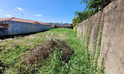 Terreno comercial à venda na José de Oliveira Campos, s/n°, Vila Franceschini, Valinhos por R$ 500.000