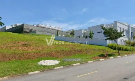 Terreno em condomínio fechado à venda na Alameda Itajubá, 820, Villa Lombarda, Valinhos por R$ 800.000