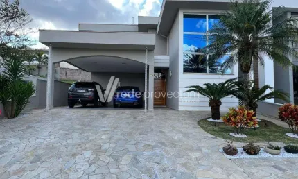 Casa em condomínio fechado com 3 quartos à venda na Rua Wilson Roberto Solinski, 545, Jardim Jurema, Valinhos, 382 m2 por R$ 1.990.000