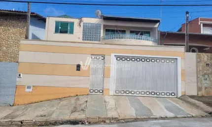 Casa com 4 quartos à venda na Rua Antônio Marques Serra, 364, Jardim Antonio Von Zuben, Campinas, 220 m2 por R$ 800.000