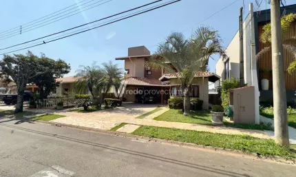 Casa em condomínio fechado com 3 quartos à venda na Rua João Previtalle, 2780, Condomínio Residencial Terras do Caribe, Valinhos, 372 m2 por R$ 1.950.000