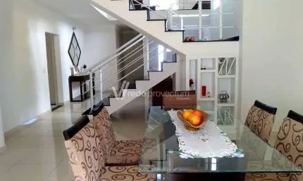 Casa em condomínio fechado com 3 quartos à venda na Rua Carlos Penteado Stevenson, 700, Jardim Nova Suíça, Valinhos, 260 m2 por R$ 2.590.000