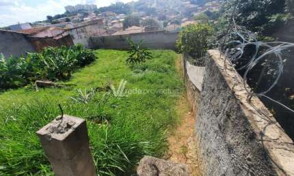 Terreno à venda na Pedro Favrin, s/n°, Jardim Jurema, Valinhos por R$ 270.000