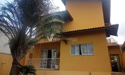 Casa com 3 quartos à venda na José Mori, 56, Jardim Maria Ilydia, Valinhos, 172 m2 por R$ 1.080.000