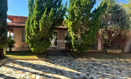 Chácara / sítio com 4 quartos à venda na Avenida Arquiteto Clayton Alves Corrêa, 499, Vale Verde, Valinhos, 450 m2 por R$ 1.050.000