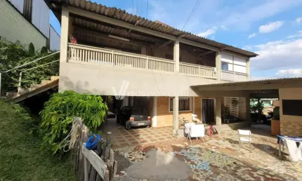 Chácara / sítio com 3 quartos à venda na Rua Márcio Valério Finholdt, s/n°, Chácaras São Bento, Valinhos, 240 m2 por R$ 1.200.000