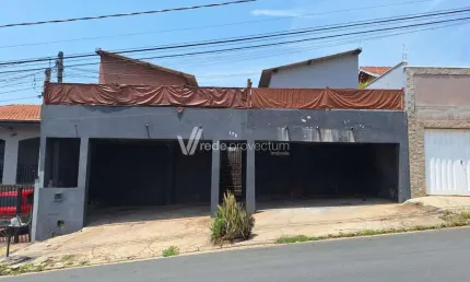 Casa com 7 quartos à venda no Jardim dos Manacás, Valinhos , 254 m2 por R$ 600.000