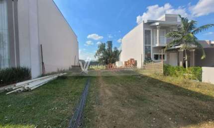 Terreno à venda na Rua José Carlos Ferrari, 382, Residencial Flor da Serra, Valinhos por R$ 525.000