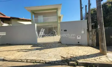 Casa com 3 quartos à venda no Jardim Pinheiros, Valinhos , 211 m2 por R$ 1.100.000