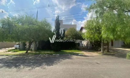 Casa em condomínio fechado com 2 quartos à venda na Rua Carlos Penteado Stevenson, 700, Jardim Nova Suíça, Valinhos, 235 m2 por R$ 1.800.000