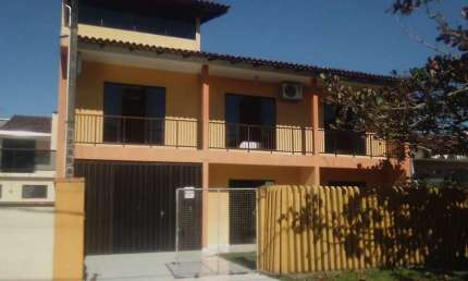 Sobrado para Venda em Guaratuba, Balneário Coroados, 4 dormitórios, 2 suítes, 5 banheiros, 3 vagas