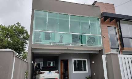 Sobrado para Venda em Guaratuba, Balneário Coroados, 5 dormitórios, 3 suítes, 5 banheiros, 3 vagas