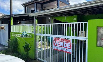 Casa para Venda em Guaratuba, Cohapar, 2 dormitórios, 1 banheiro, 1 vaga