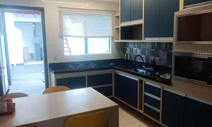 Casa com 3 quartos à venda na Rua Iracema Luckow, 147, Jardim Sofia, Joinville