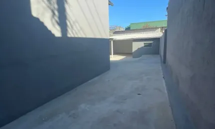 Barracão / Galpão / Depósito com 1 sala para alugar na Rua Teodoro Sampaio, 7777, Cerâmica, São Caetano do Sul
