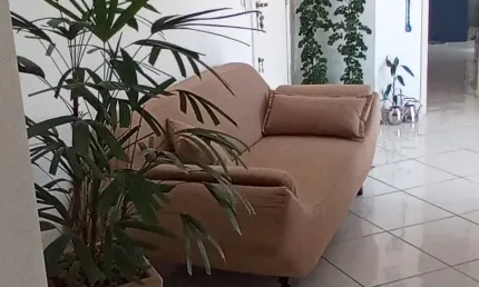 Apartamento semi mobiliado a venda, apenas 600m do mar - praia dos ingleses.