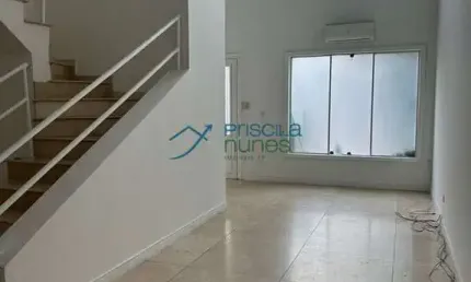 Casa com 3 quartos para alugar na Rua Capote Valente, Pinheiros, São Paulo