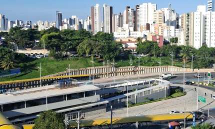 Apatamento 2/4 com suíte a venda, 460.000,na Pituba ao lado do BRT.