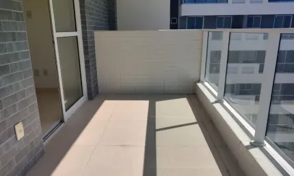 APARTAMENTO A VENDA NO CONDOMÍNIO ILHA DE PHAROS EM ITAPUÃ