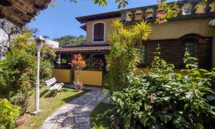 Casa 3 dormitórios para Venda em Miguel Pereira, Centro, 3 dormitórios, 1 suíte, 1 banheiro, 2 vagas