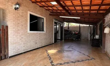 Casa com 4 quartos à venda na Donaldison da Rocha Barros, 35, São Francisco, Serra por R$ 750.000