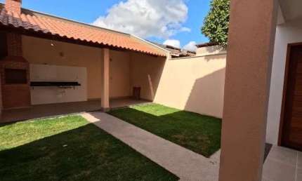 Casa com 3 quartos à venda na Mato Grosso, 344, Estância Monazítica, Serra por R$ 560.000
