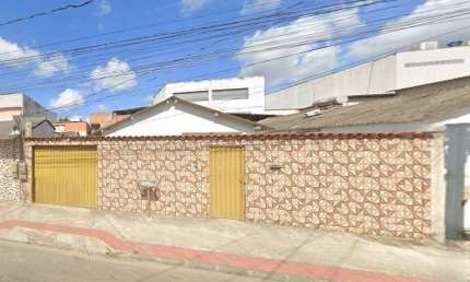 Casa com 3 quartos à venda na Bougainville, 18, Serra Dourada II, Serra por R$ 470.000