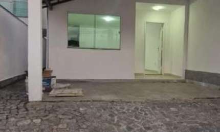 Casa para Locação em Niterói, Maravista, 4 dormitórios, 2 suítes, 2 banheiros, 2 vagas