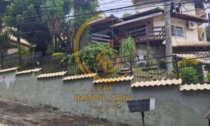 Casa para Venda em Niterói, Mata Paca, 4 dormitórios, 2 suítes, 5 banheiros, 3 vagas