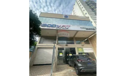 IMÓVEL COMERCIAL PARA ALUGUEL NA PRAIA DA COSTA 440M² COM EXCELENTE LOCALIZAÇÃO AO LADO DO CARTÓRIO ELEITORAL.