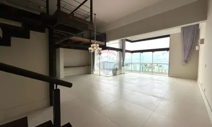 Cobertura de Luxo com vista deslumbrante na Praia do Canto
