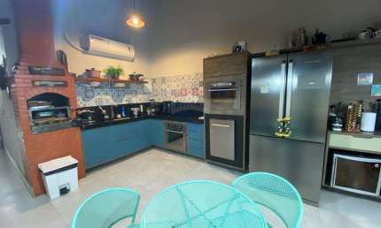 Á VENDA - COBERTURA 4 QUARTOS REFORMADA DUPLEX ED. RIO D'OURO