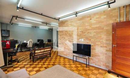 Casa à Venda - Alto de Pinheiros, 3 Quartos,  200 m2