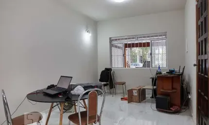 Casa com 2 quartos à venda na Rua Fábia, 735, Vila Romana, São Paulo