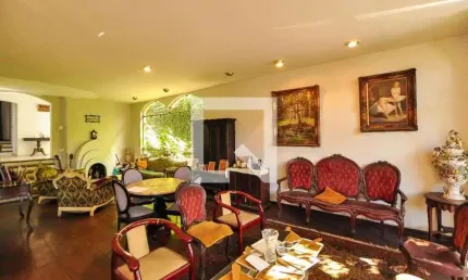 Casa com 4 quartos à venda na Rua João Moura, 2135, Vila Madalena, São Paulo
