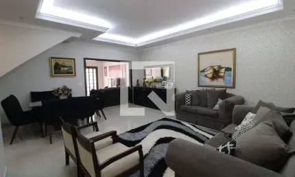 Casa à Venda - Jardim Marajoara , 4 Quartos,  270 m2