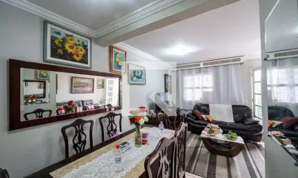 Casa com 3 quartos à venda na Rua Canarim Júnior, 20, Vila Mascote, São Paulo