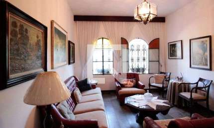 Casa com 3 quartos à venda na Rua Paris, 147, Sumaré, São Paulo