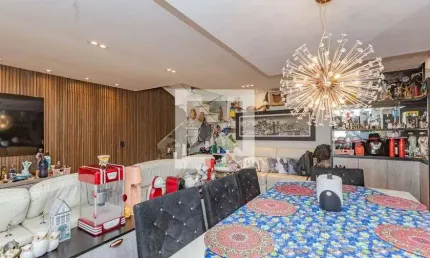 Apartamento à Venda - Bosque da Saúde, 3 Quartos,  197 m2